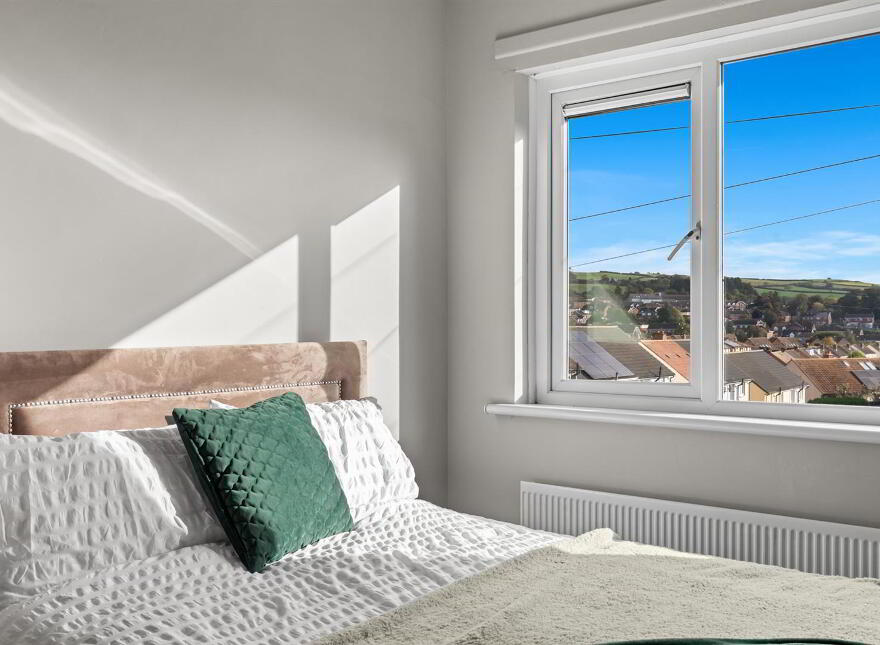 2 Cherryhill Avenue, Dundonald, Belfast, BT16 1JD