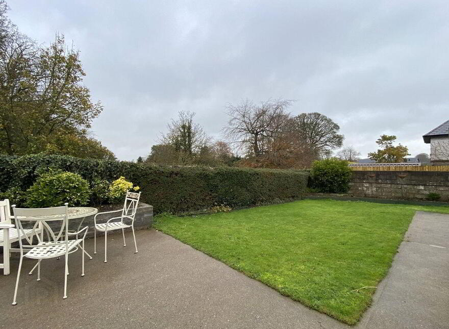 Ardlee, 7 Deerpark Gardens, Cashel, E25HY11
