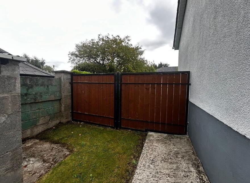 Ardlee, 7 Deerpark Gardens, Cashel, E25HY11