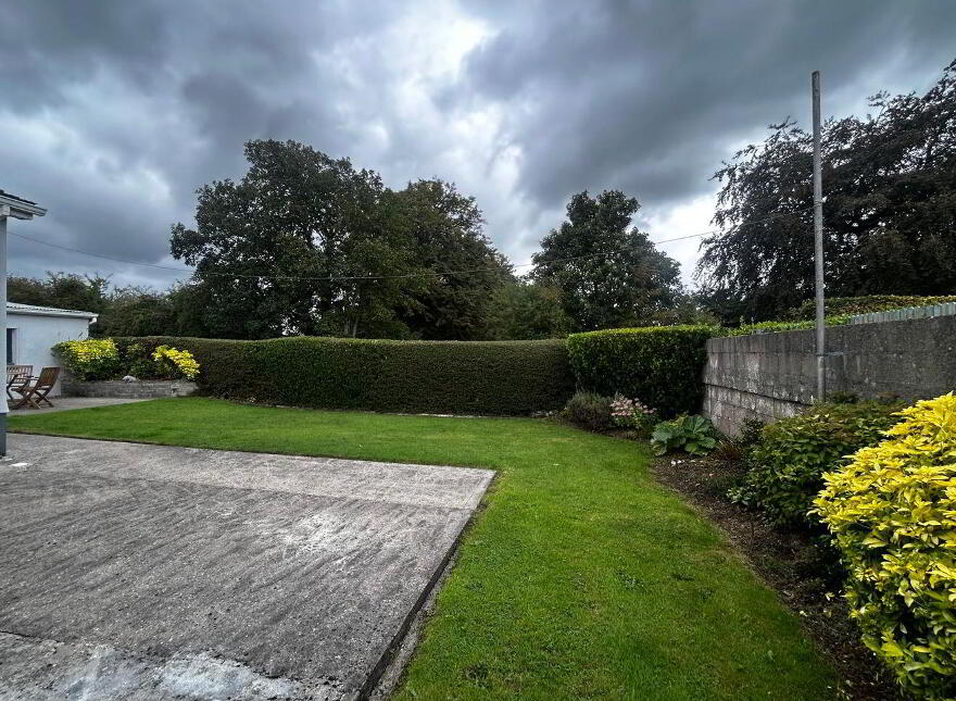 Ardlee, 7 Deerpark Gardens, Cashel, E25HY11