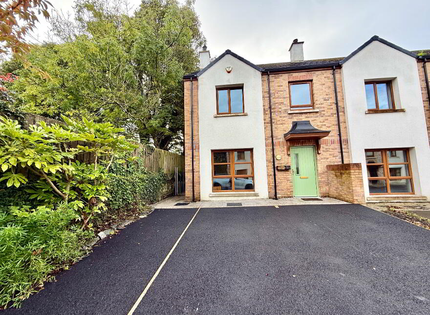 16 The Beechgrove, Limavady Road, Derry, BT47 6NY