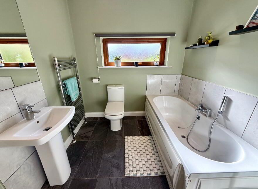 16 The Beechgrove, Limavady Road, Derry, BT47 6NY