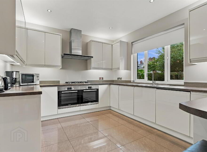497 Upper Newtownards Road, Belfast, BT4 3LL