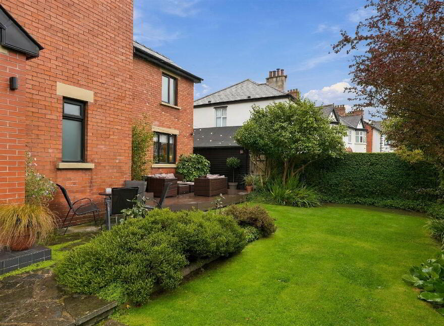497 Upper Newtownards Road, Belfast, BT4 3LL