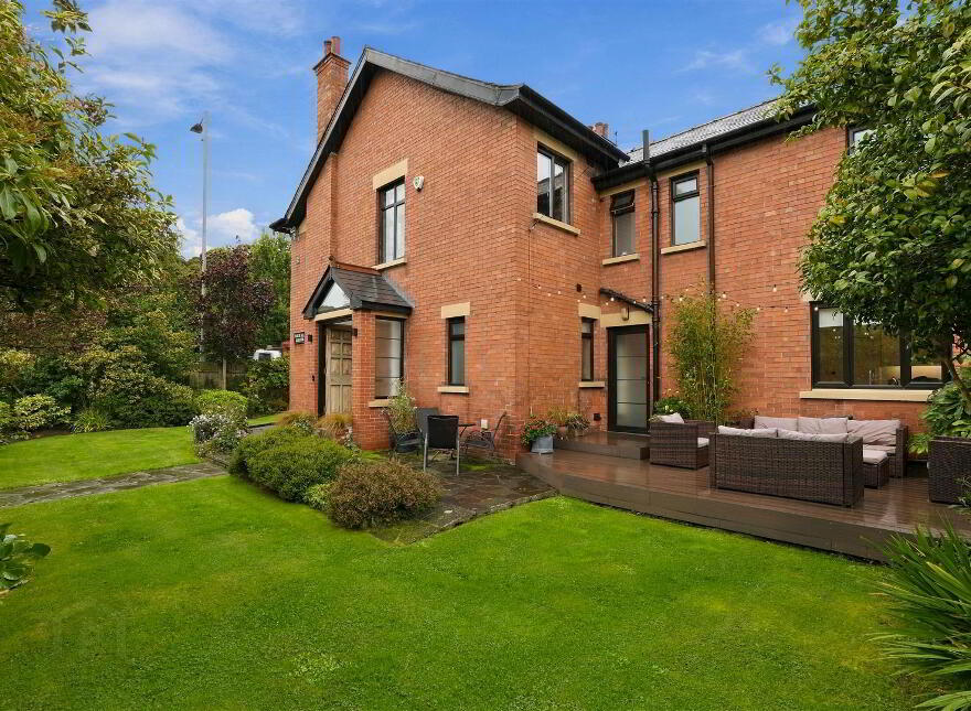 497 Upper Newtownards Road, Belfast, BT4 3LL