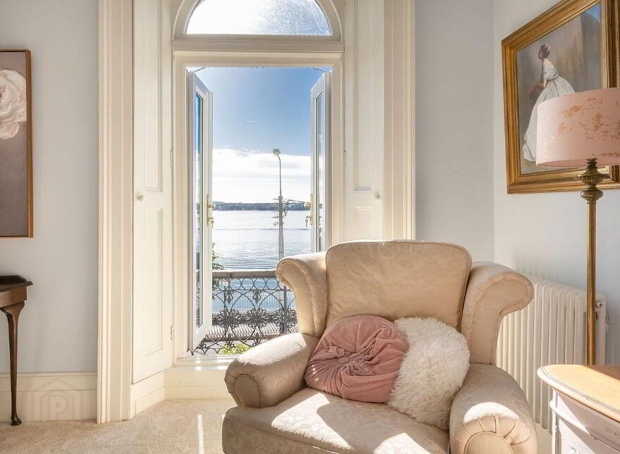 13 Westbourne Place, Cobh, P24Y199