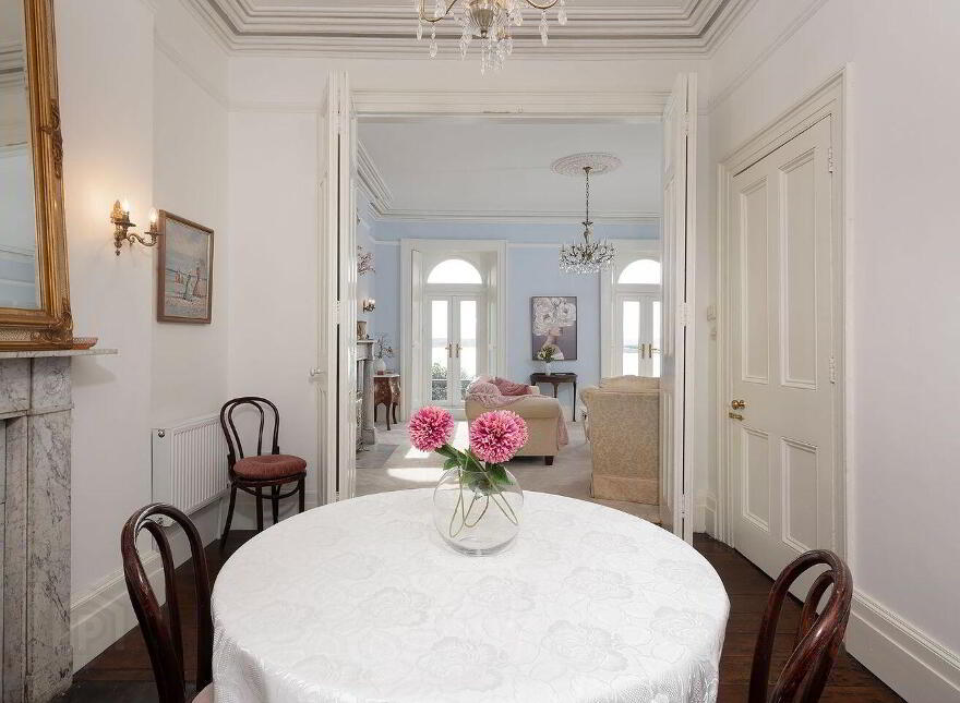 13 Westbourne Place, Cobh, P24Y199