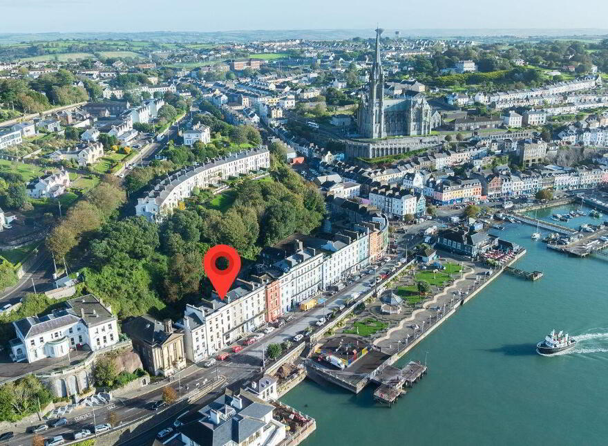13 Westbourne Place, Cobh, P24Y199