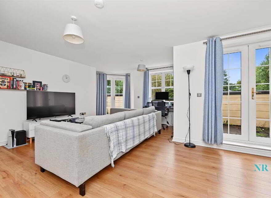 Apt 2 Meadow House, 47 The Boulevard, Belfast, BT7 3LN