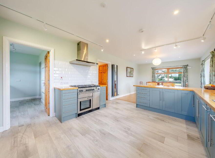 Terranova, Tawnawoggaun, Newport, F28K099