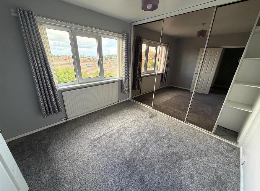 30 Silverstream Crescent, Bangor, BT20 3NE
