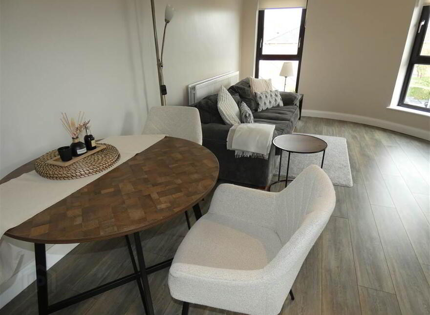 Apt 2, 223a Belmont Road, Belfast, BT4 2AH