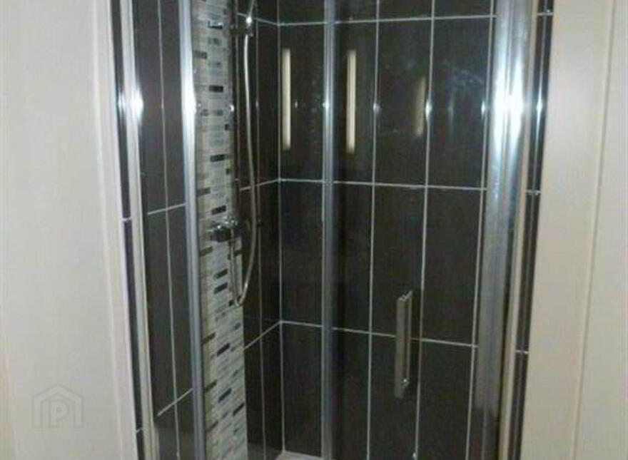 Apt 2, 223a Belmont Road, Belfast, BT4 2AH
