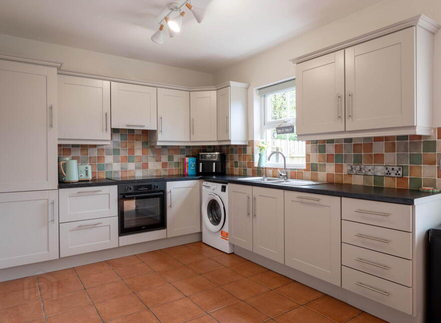 38 Silverhill Manor, Enniskillen, BT74 5JE