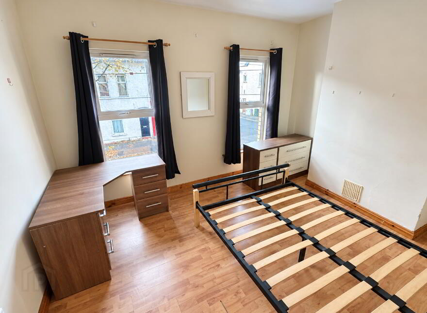92 Donegal Avenue, Belfast, BT12 6LX