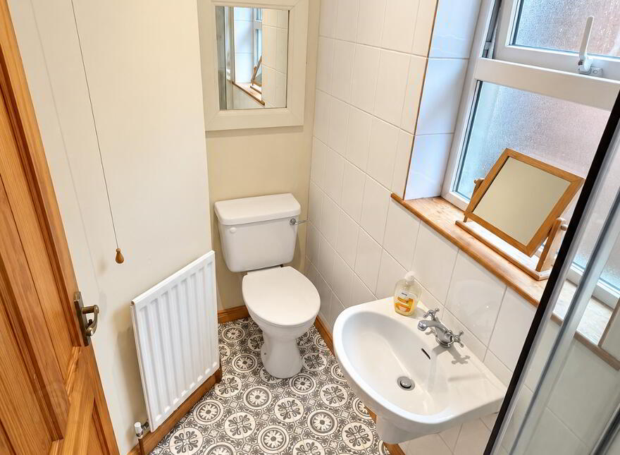92 Donegal Avenue, Belfast, BT12 6LX