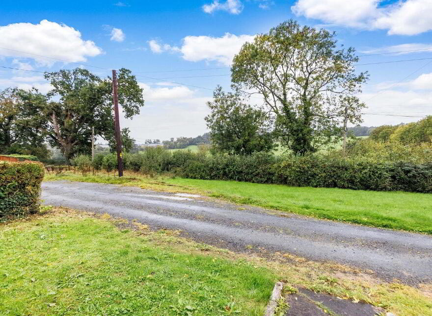 4 Drumelis, Farnham, Cavan, H12CY64