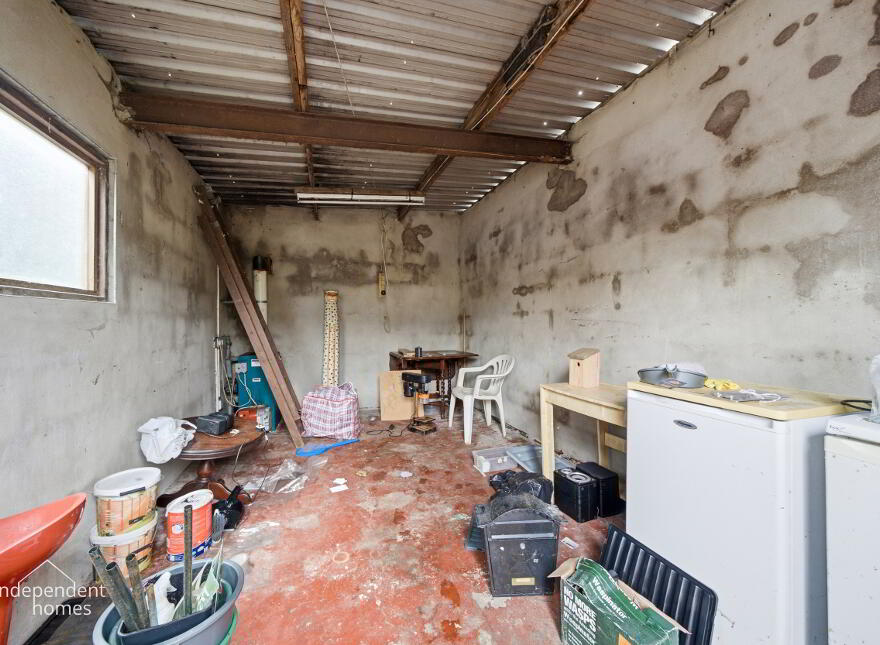 76 Upper Waterloo Road, Larne, BT40 1HB
