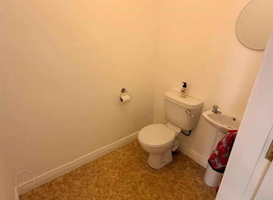 10 The Courtyard, Castlepark, Mallow, P51XKE8