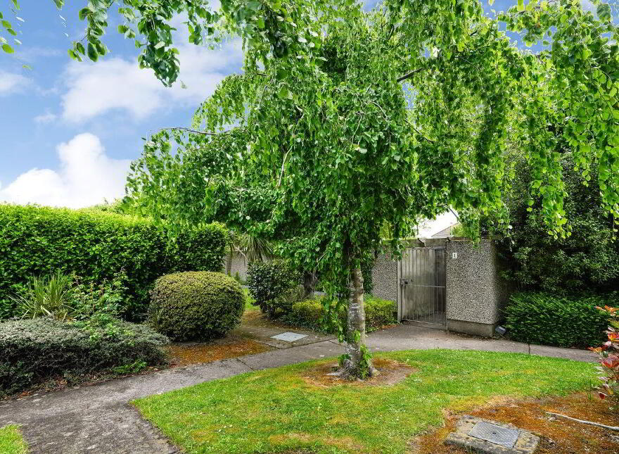 1 Parklands Court, Ballycullen, Ballycullen, D24