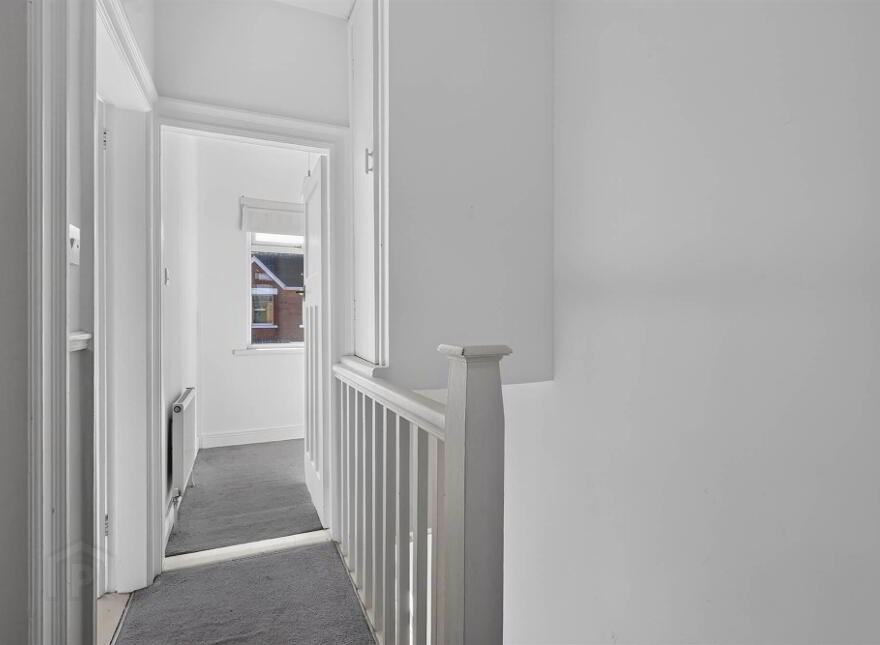 92 Downshire Road, Holywood, BT18 9LY