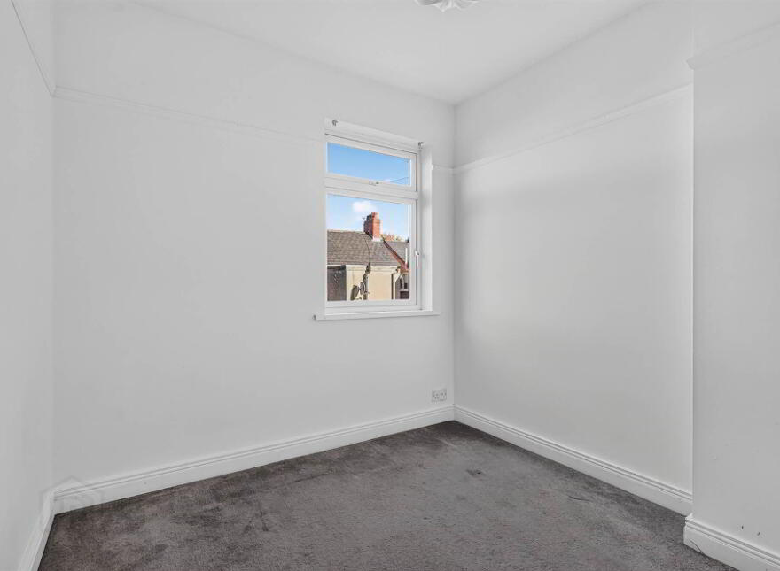92 Downshire Road, Holywood, BT18 9LY