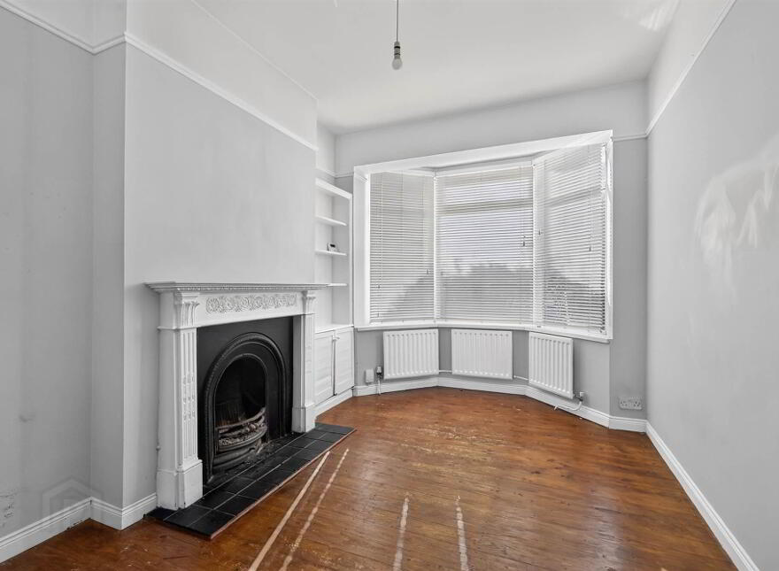 92 Downshire Road, Holywood, BT18 9LY