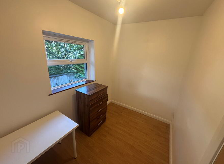 Flat 1, 77 Fitzroy Avenue, Belfast, BT7 1HT
