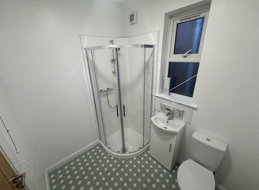 Flat 1, 77 Fitzroy Avenue, Belfast, BT7 1HT