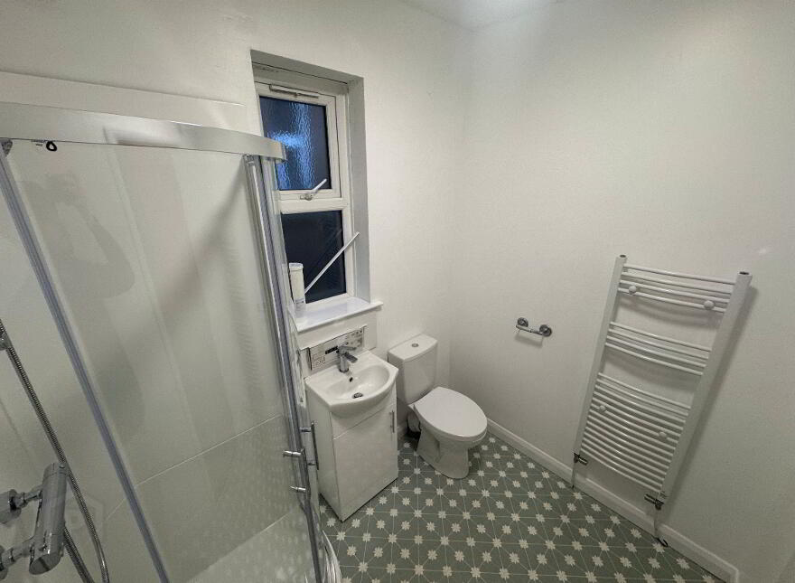 Flat 1, 77 Fitzroy Avenue, Belfast, BT7 1HT