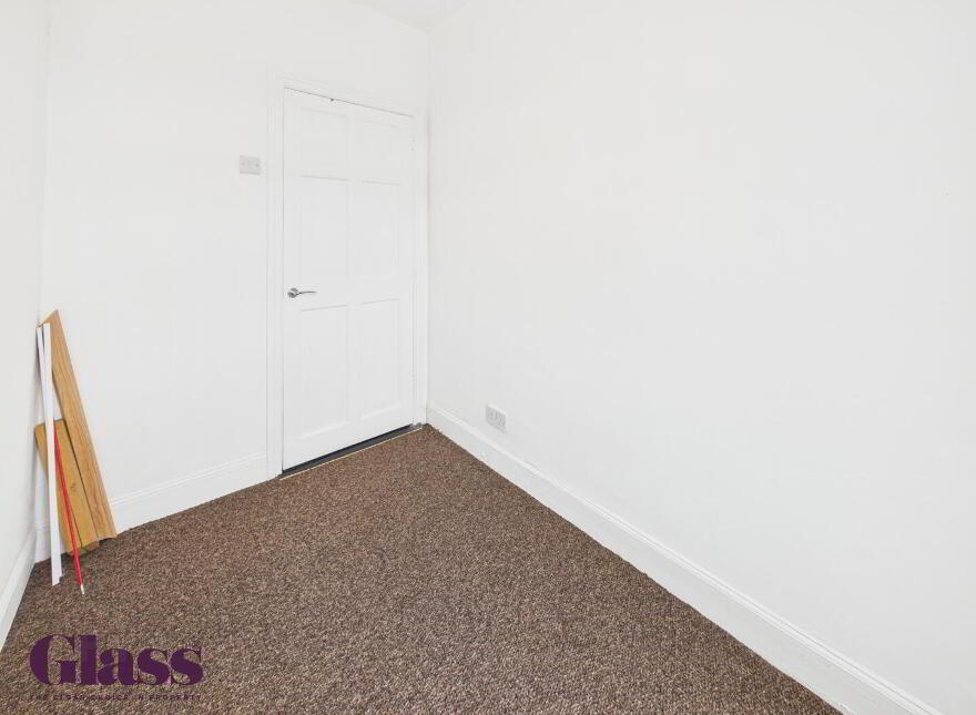 1 Gilford Road, Lurgan, BT66 7DY