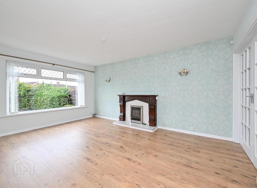 13 Rossdale Road, Bangor, BT19 6BE