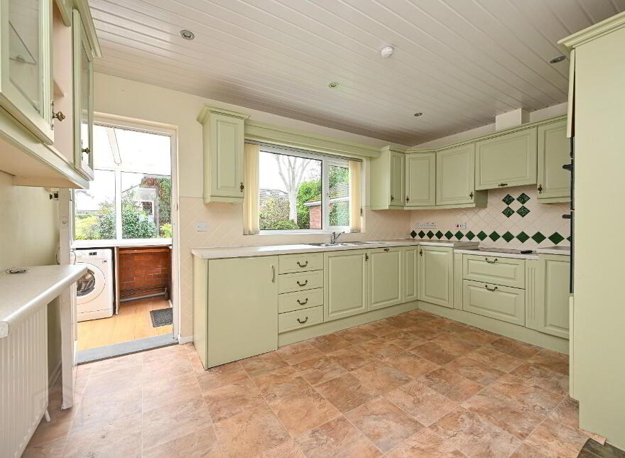 13 Rossdale Road, Bangor, BT19 6BE