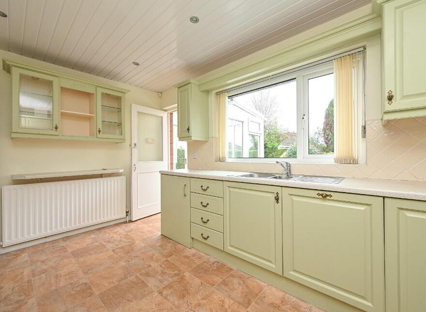 13 Rossdale Road, Bangor, BT19 6BE