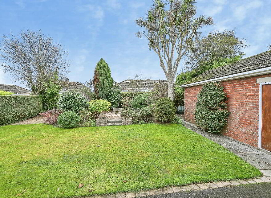 13 Rossdale Road, Bangor, BT19 6BE