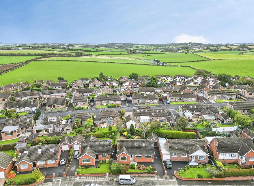 13 Rossdale Road, Bangor, BT19 6BE