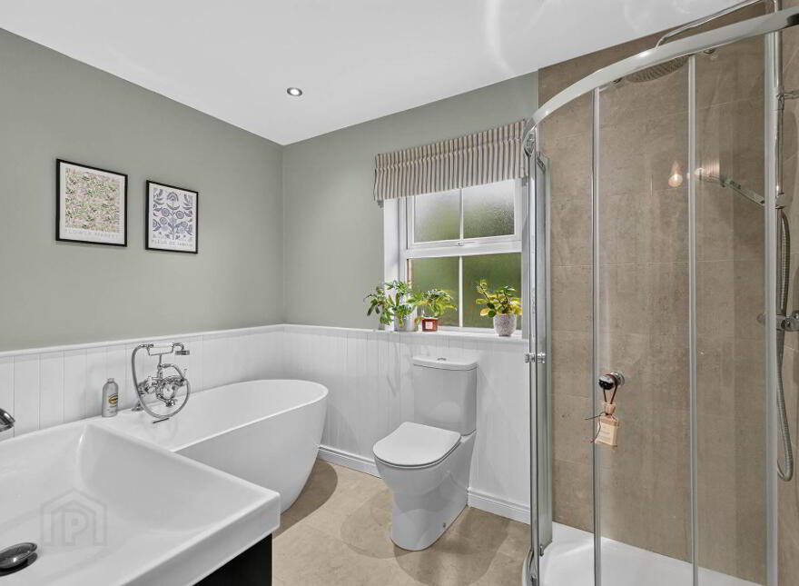 27 Wellington Park View, Maghaberry, Lisburn, BT67 0XS