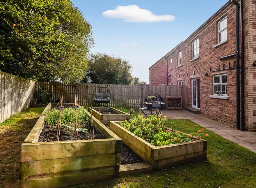 27 Wellington Park View, Maghaberry, Lisburn, BT67 0XS