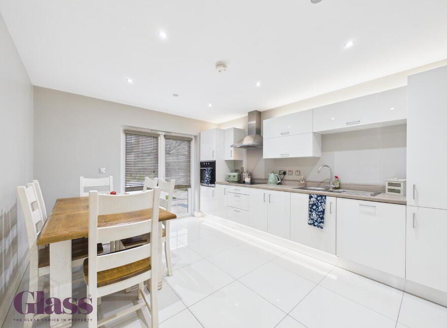 12 Cherrywood, Lurgan, BT67 9GJ