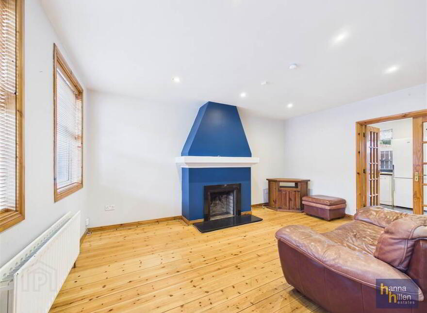 30A Charlotte Street, Warrenpoint, Newry, BT34 3LF