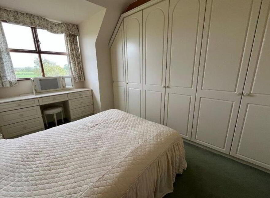 Ardakip Beg, Dromahair, F91KW81