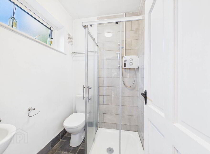 35 Roanmore Terrace, Cannon Street, Waterford, X91X7XP