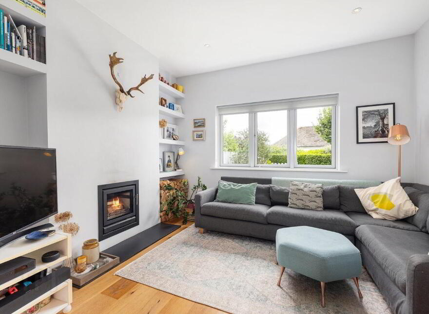 81 Highfield Park, Dundrum, Dundrum, D14H920