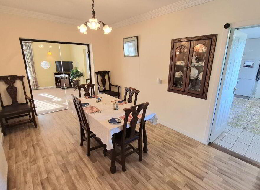 Tullamore Road, Birr, R42WP78