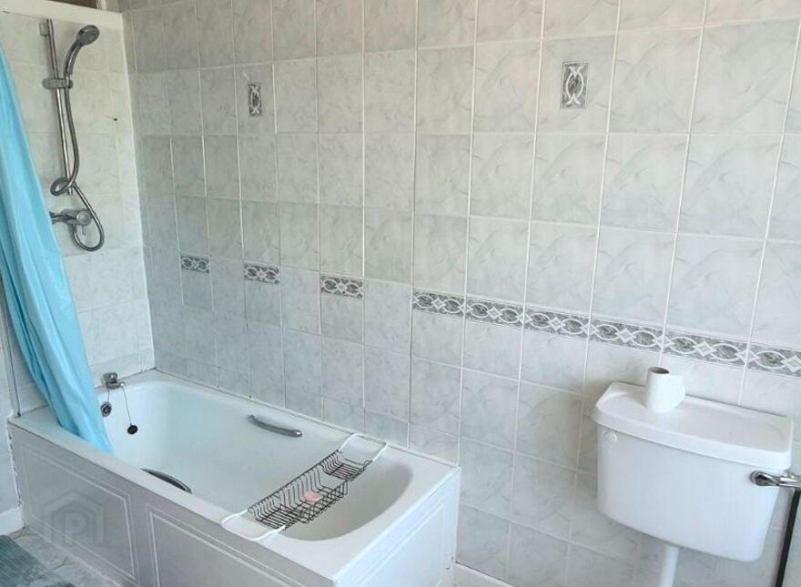 Tullamore Road, Birr, R42WP78