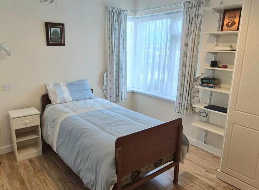 Tullamore Road, Birr, R42WP78