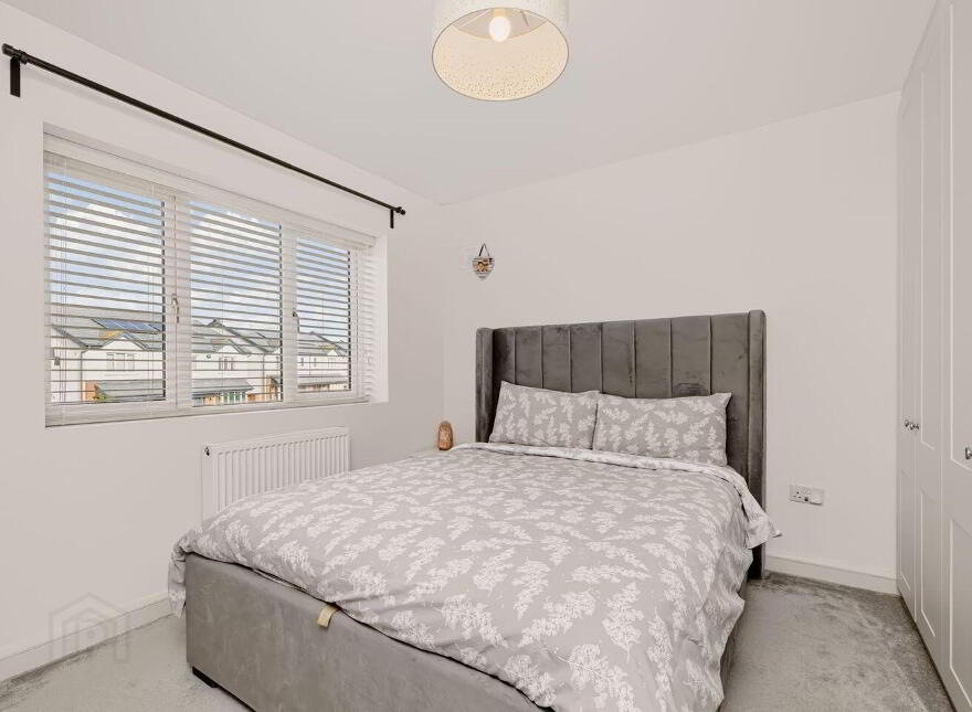 11 Castleland Park Walk, Balbriggan, K32DA27