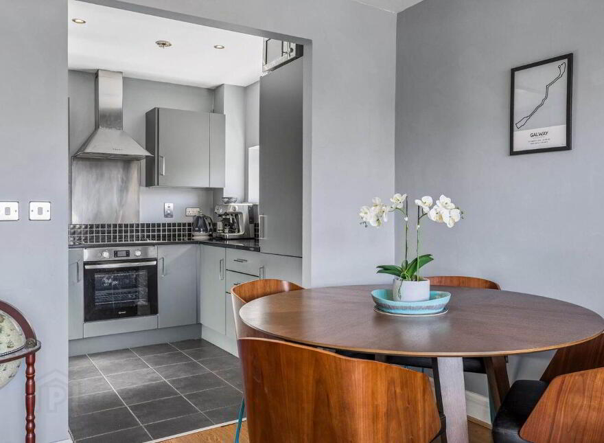 61 The Crescent, Carrickmines Manor, Carrickmines, D18Y567
