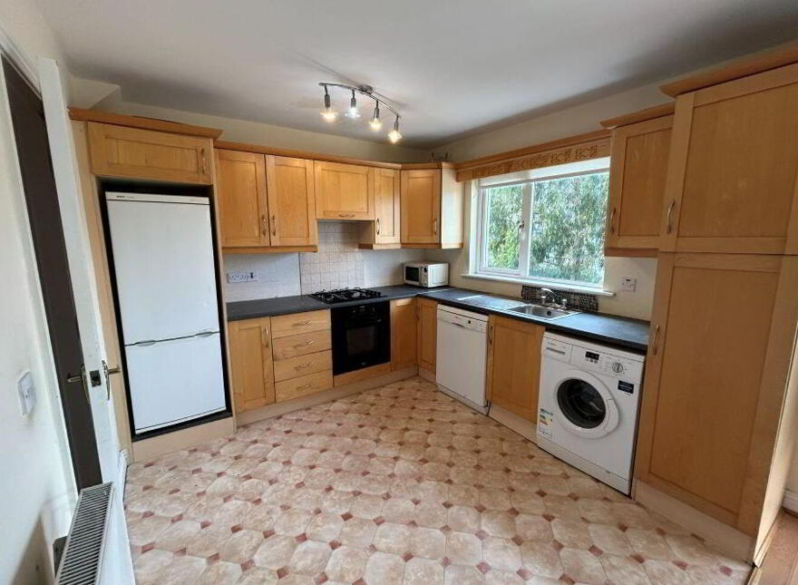 7 Lintown Crescent, Lintown Hall, Kilkenny, R95P799