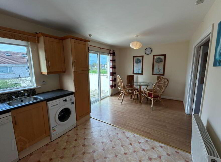 7 Lintown Crescent, Lintown Hall, Kilkenny, R95P799